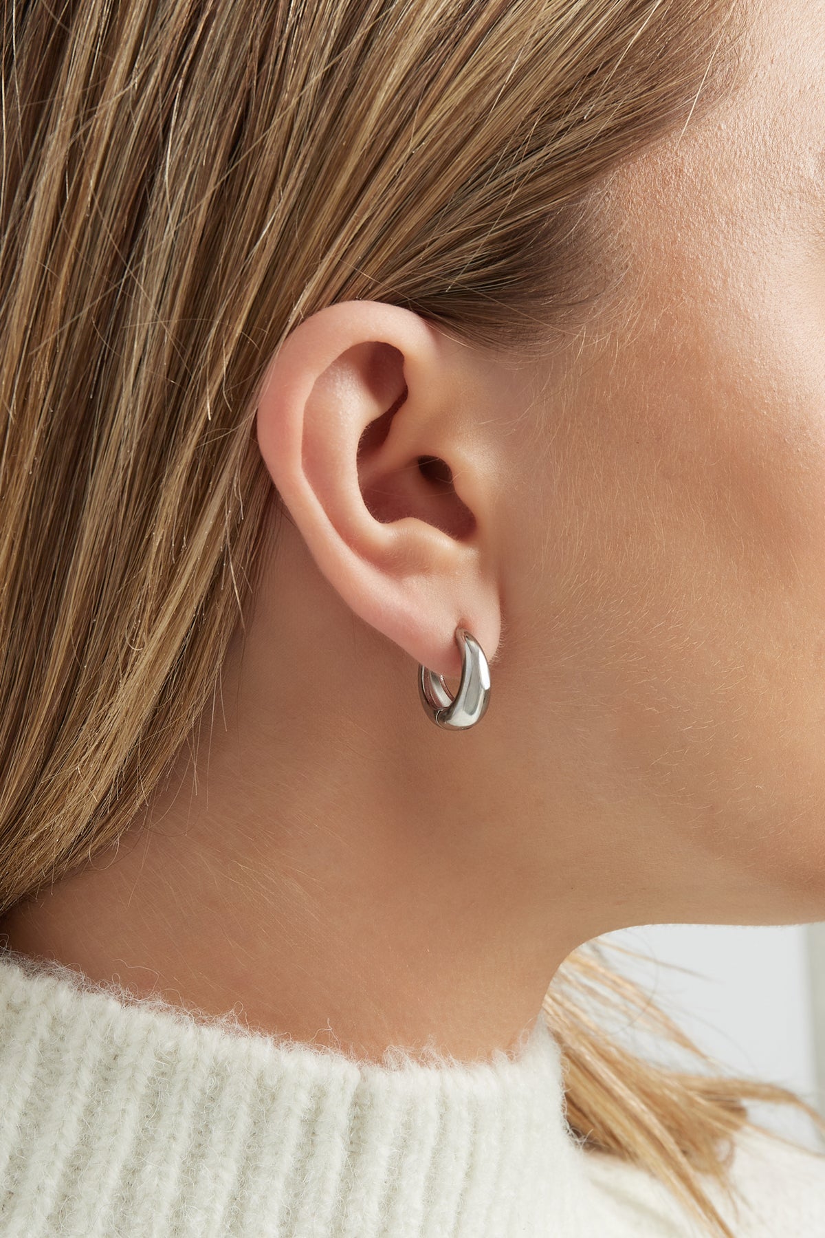 medium basic hoop oorbellen