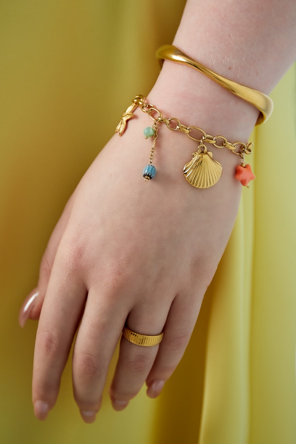 armband party at sea