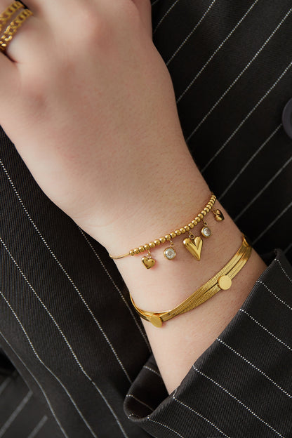 gleaming heart armband