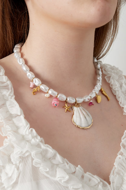 Ketting met schelpparels