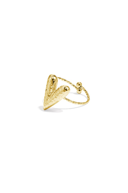 Ring met hart van gehamerde structuur