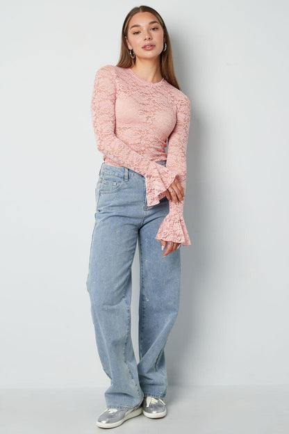 Stylish Comfort: Yehwang's All-Fit Denim Pants