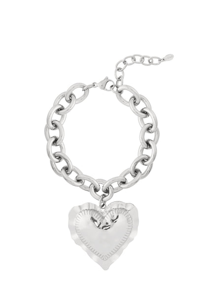Armband met een opvallend hart
