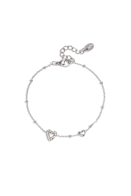 Armband met hartjes, gekleurde steentjes en stipjes
